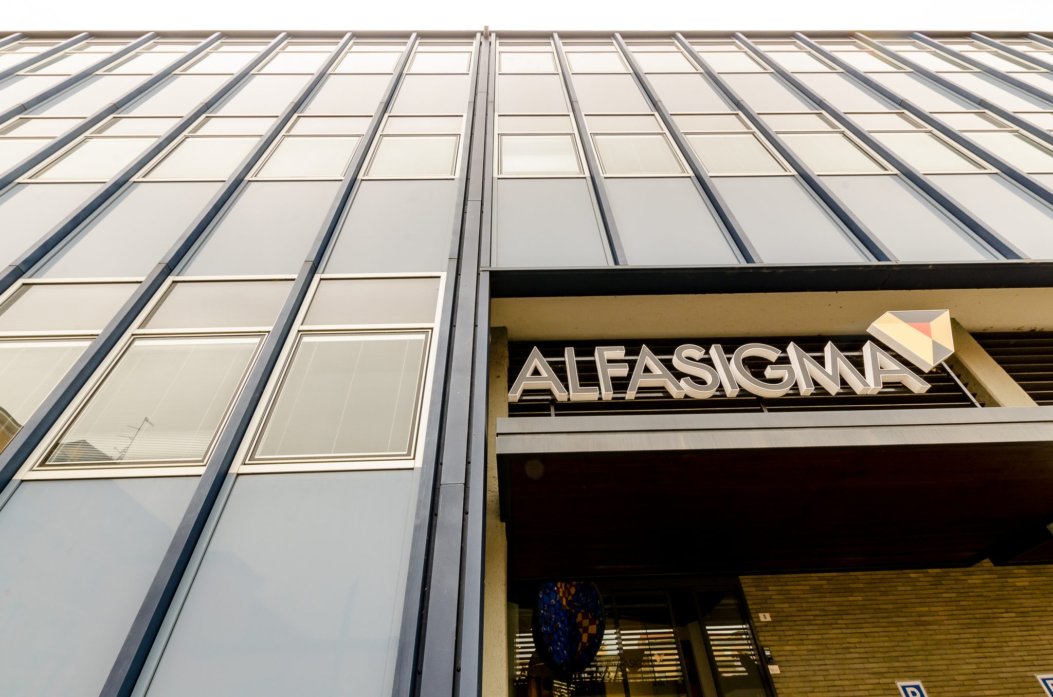 Alfasigma Adquiere Intercept Pharmaceuticals Y Suma Ocaliva A Su ...